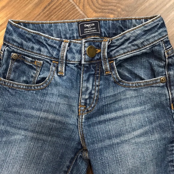 Little Girl’s GAP Jeans - Picture 2 of 6